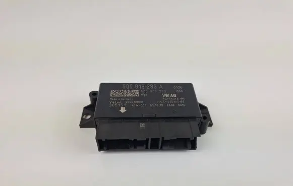 Audi A3 S3 8V Parking PDC control unit/module 5Q0919283A