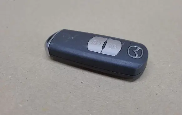Mazda CX-5 Ignition key/card 