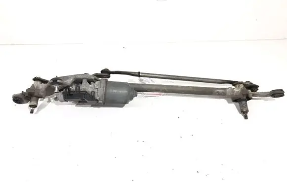 Front wiper linkage and motor