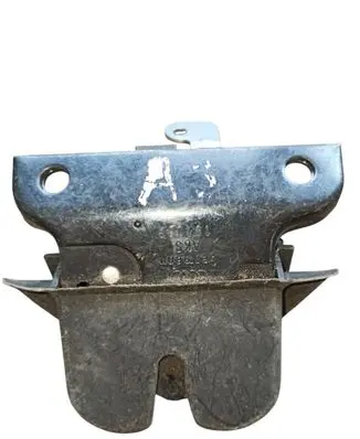 Audi A3 S3 8L Tailgate lock latch 8L0827505F