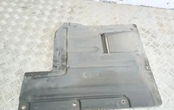 BMW 1 E82 E88 Center/middle under tray cover 7167421