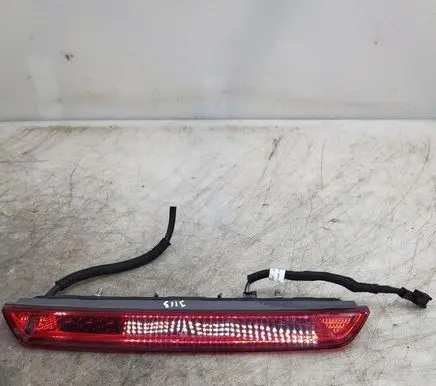 Peugeot 2008 II Third/center stoplight 9118099010008