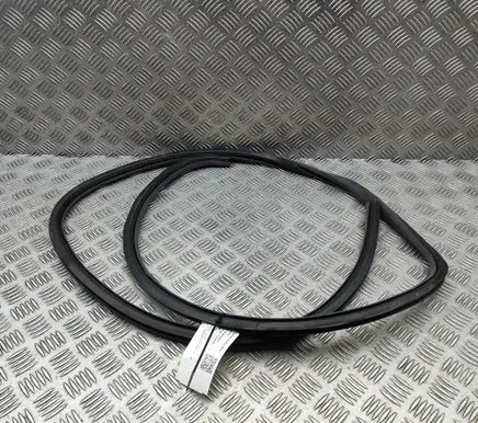 Lexus LS 460 - 600H Rubber seal rear door 6787250060