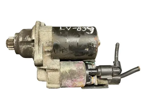 Volkswagen Golf VI Starter motor