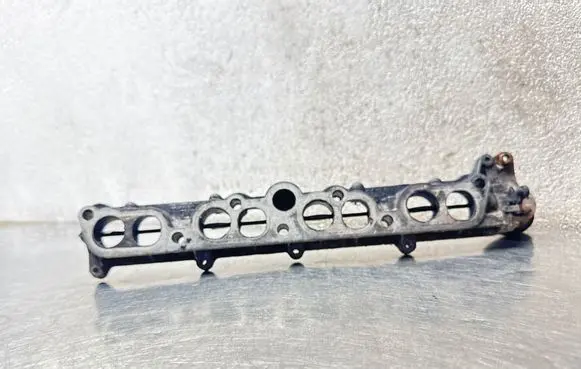 Opel Vectra C Intake manifold 55351529
