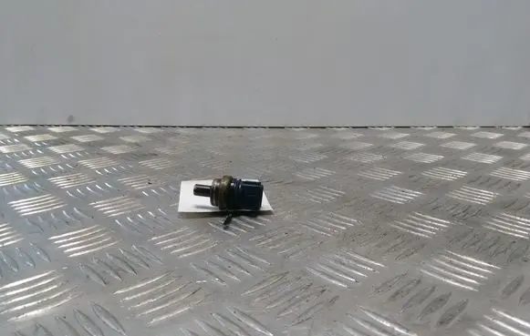 Coolant temperature sensor