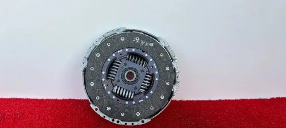 Hyundai i30 Pressure plate 32001