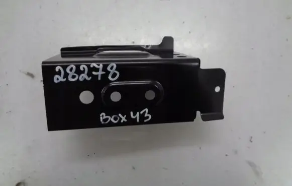 Peugeot 107 Front bumper shock/impact absorber 57167