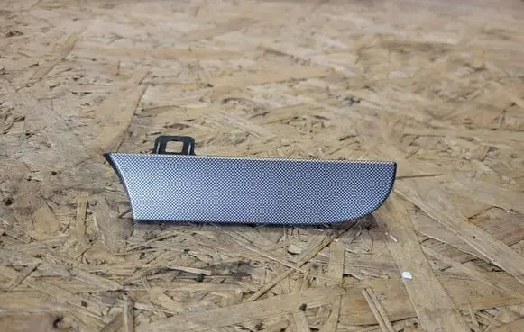 Volkswagen Touran I Dashboard glove box trim 1T1858418B