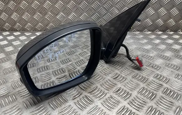Land Rover Discovery Sport Front door electric wing mirror