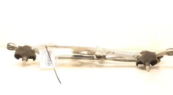 Toyota Auris E210 Front wiper linkage 130A-PA