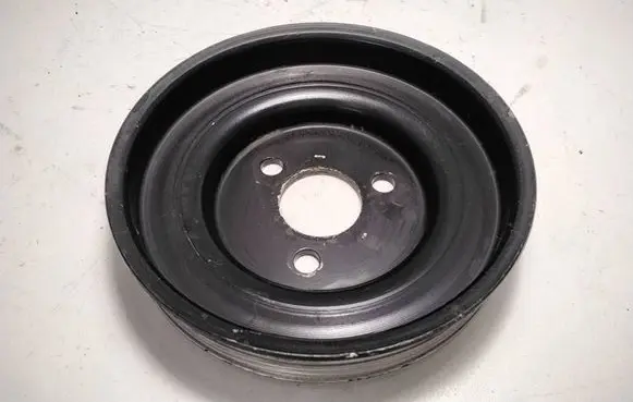 BMW 3 E46 Power steering pump pulley 1722558