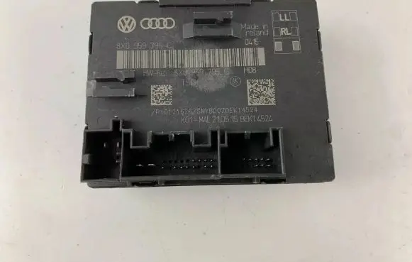 Audi A4 S4 B8 8K Door control unit/module 8X0959795C