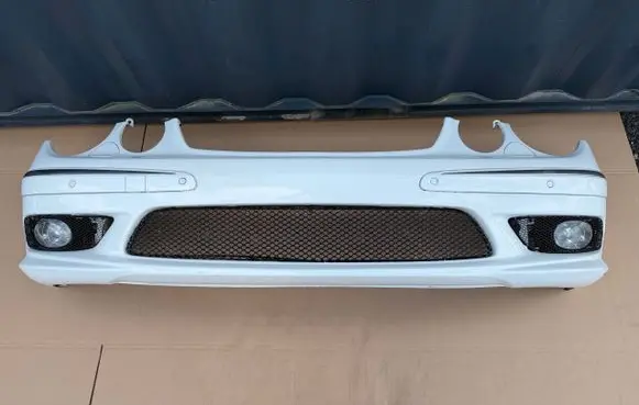 Mercedes-Benz E AMG W211 Front bumper A2118850725