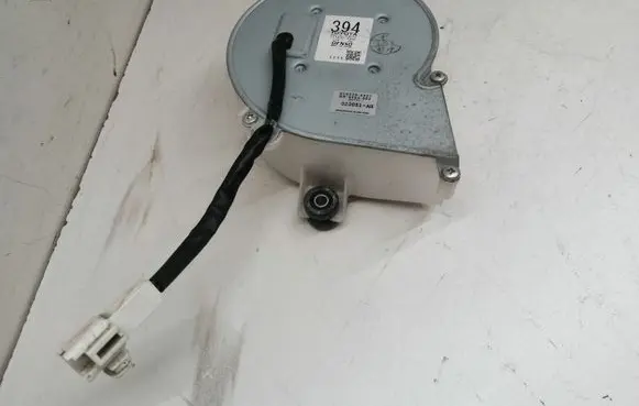 Lexus RX 330 - 350 - 400H Hybrid/electric vehicle battery fan G923048010 1172003942 394