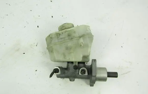 BMW 3 E46 Master brake cylinder 