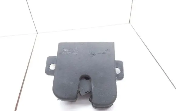Volkswagen Transporter - Caravelle T5 Loading door lock 7H0827506C