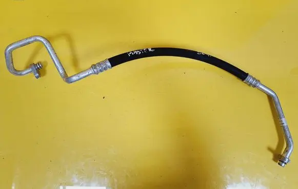 Air conditioning (A/C) pipe/hose