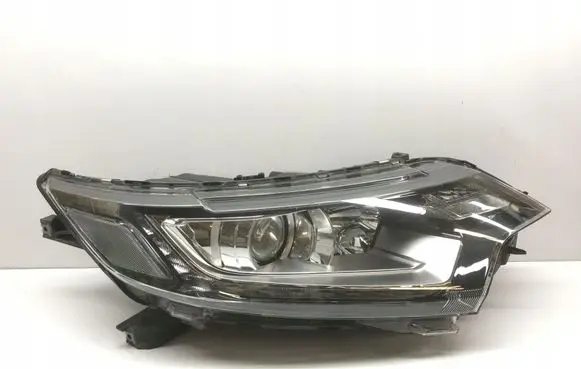Mitsubishi Outlander Headlight/headlamp 8301C8
