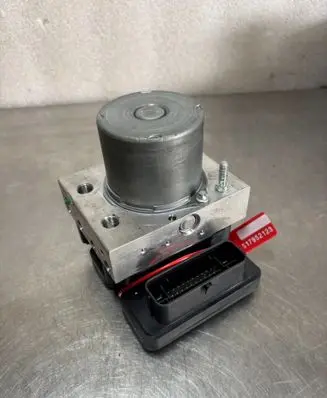 Renault Clio V Master brake cylinder
