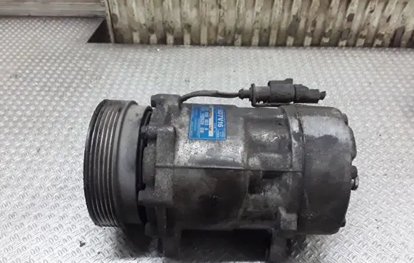 Volkswagen Sharan Air conditioning (A/C) compressor (pump) 7M3820803A