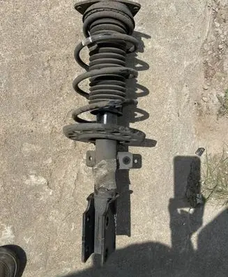 Peugeot 308 Front shock absorber/damper 9844509280