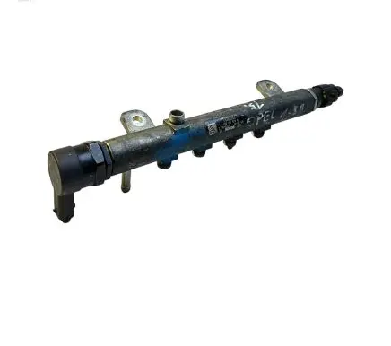 Opel Vectra C Fuel main line pipe 55200251 012548L2 0445214057