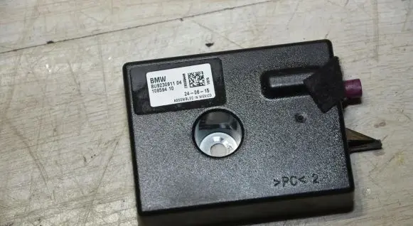 BMW 2 F45 Aerial antenna amplifier 9230911