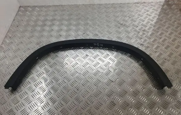 BMW X1 E84 Fender end trim 2990171