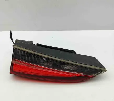 Skoda Kamiq Tailgate rear/tail lights 658945094