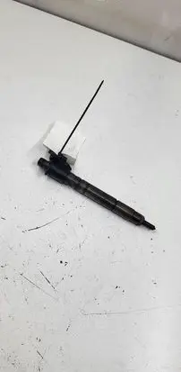 Volvo XC60 Fuel injector 31272690