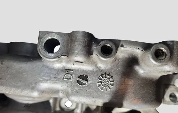 Opel Zafira B Camshaft 55565886
