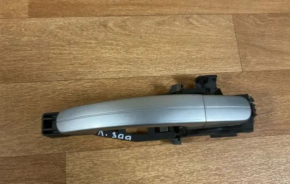 Ford Focus C-MAX Rear door exterior handle 3M51R26323 E521F