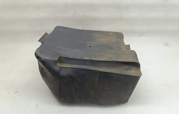 Volkswagen Transporter - Caravelle T5 Battery box tray 7J0915430