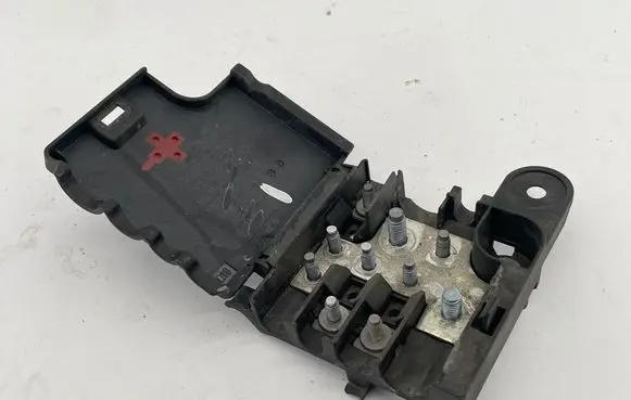 Audi A4 S4 B8 8K Positive wiring loom 8K0937517B KB8K051B