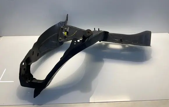 Mercedes-Benz ML W164 Side radiator support slam panel A1646200491 1646200491