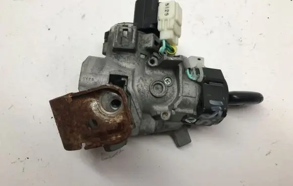 Mitsubishi Space Star Ignition lock