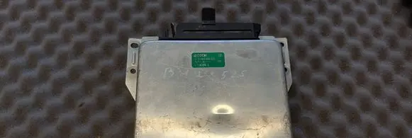 BMW 5 E34 Engine control unit/module 0280001310 17064189