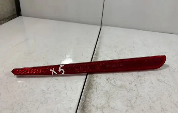 BMW X5 E53 Rear tail light reflector 6901571