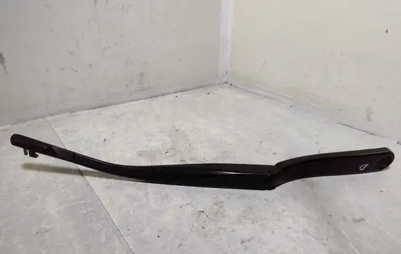 BMW 5 F10 F11 Front wiper blade arm 6161718246004