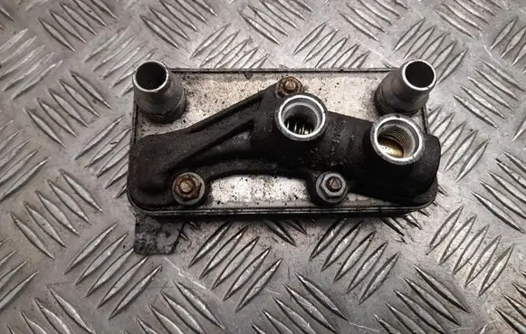 Mercedes-Benz GLE W167 Oil filter mounting bracket A1675005200