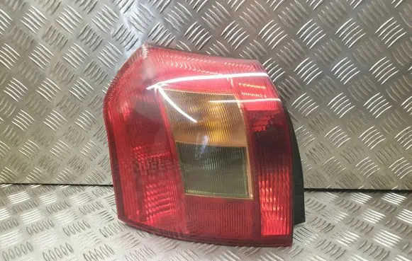 Toyota Corolla E120 E130 Rear/tail lights