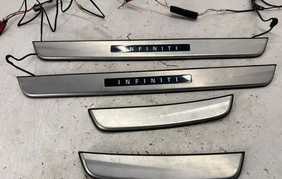 Infiniti QX30 sill trim set (inner) KE9675D406