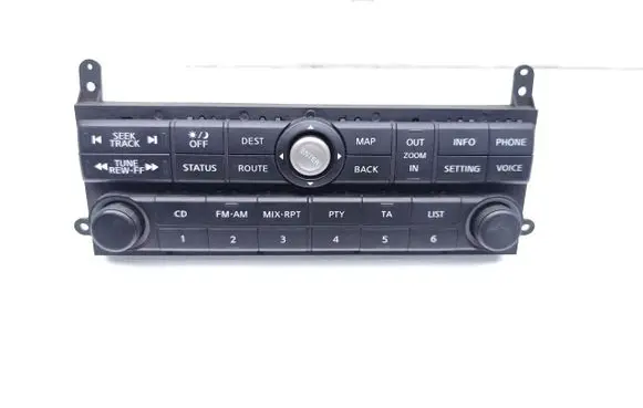 Nissan Pathfinder R51 Radio/CD/DVD/GPS head unit 28395EP005 CSW1400E T3100008A01001