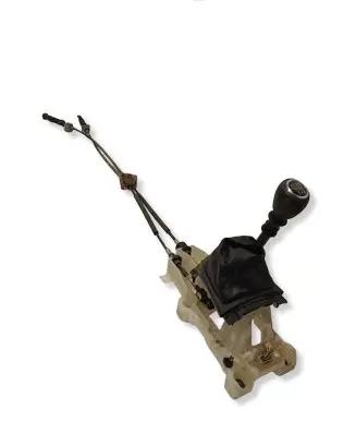 Mitsubishi Outlander Gear shifter/selector 