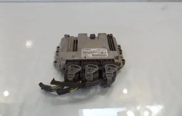 Citroen C3 Engine control unit/module ECU 0281017388