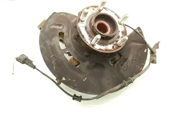 Front wheel hub