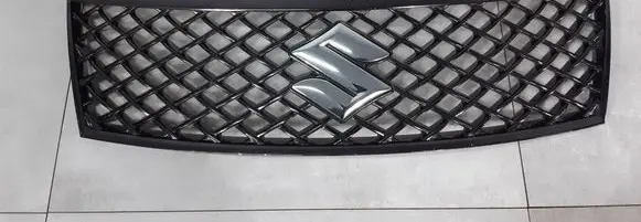 Suzuki Kizashi Front grill 7174157L00