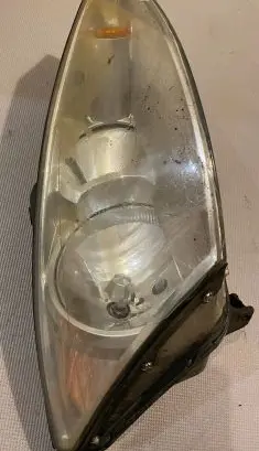 Ford Focus Headlight/headlamp 2M51-13W029-BE