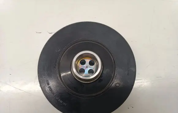BMW 5 G30 G31 Crankshaft pulley 18495010